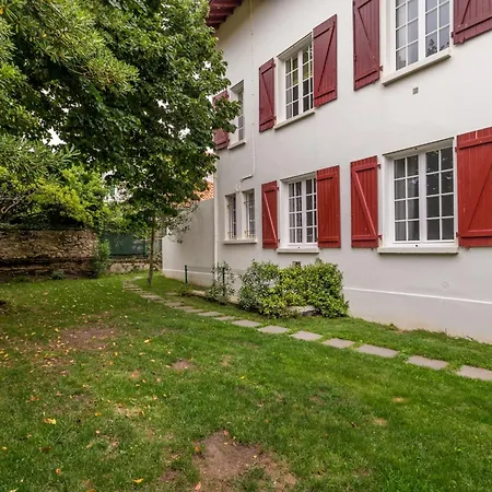 Arty Miramar - 3 Etoiles - Welkeys * Біарріц