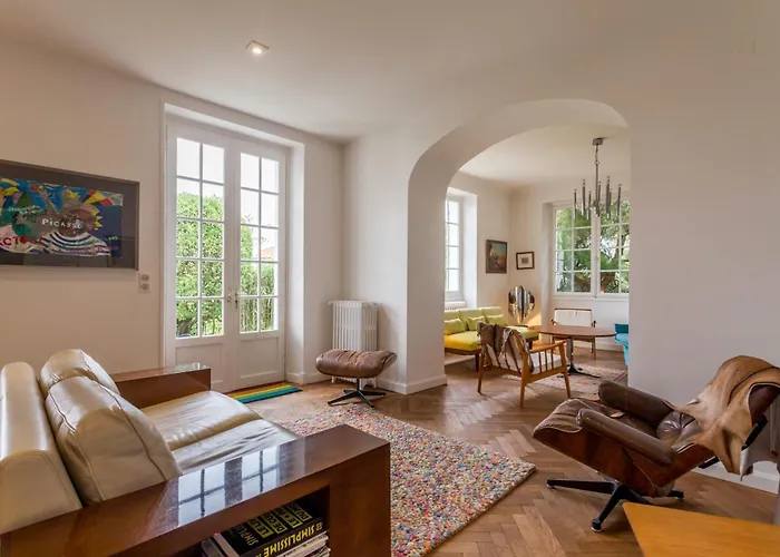 Arty Miramar - 3 Etoiles - Welkeys Villa